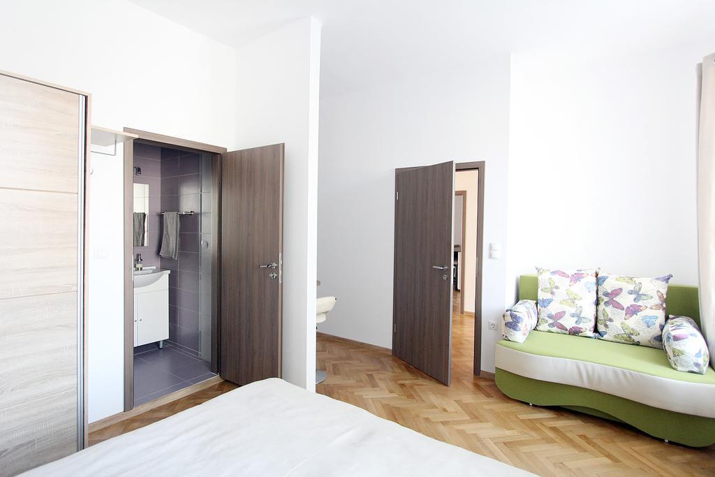 Central Parc Studios Sibiu Extérieur photo