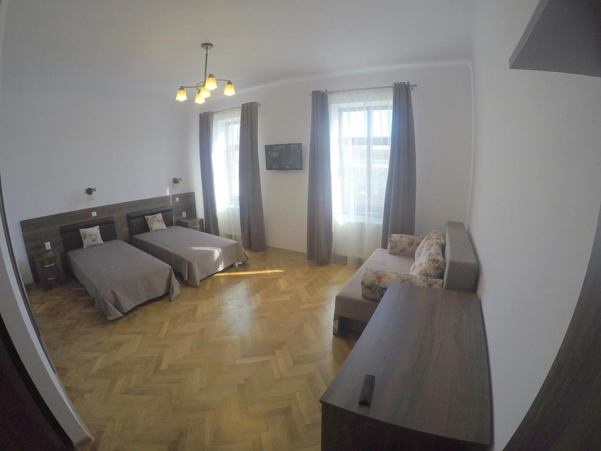 Central Parc Studios Sibiu Extérieur photo
